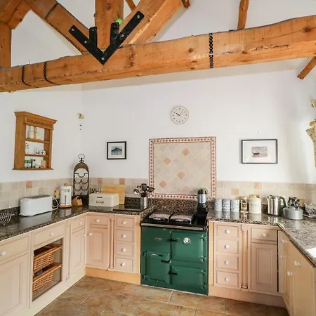 Cluaincarraig * Kilkelly